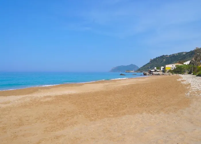 Daire Maria With Pool - Agios Gordios *