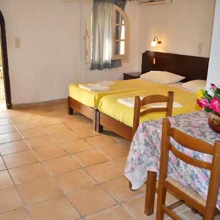 Maria With Pool - Agios Gordios